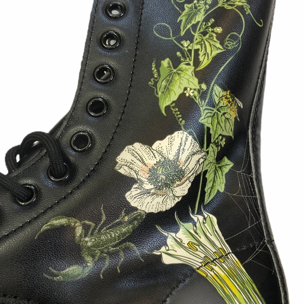 🚫SOLD🚫 Dr. Martens Wild Botanics Combat Boots - Picture 4 of 11
